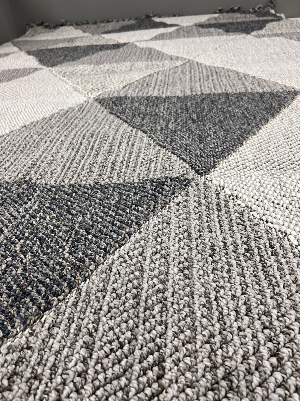 Decor 1401 Grey Area Rug
