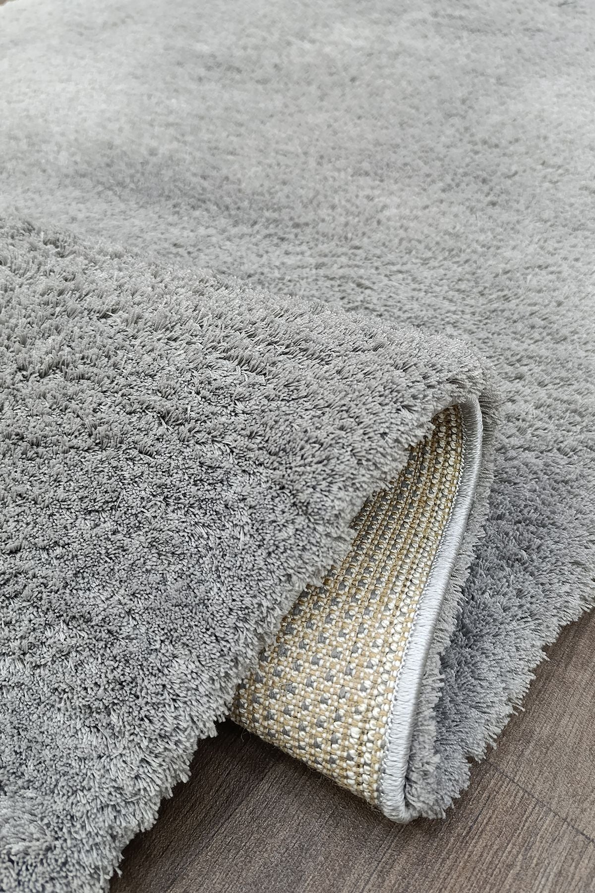 Kaira 1506A Grey Area Rug
