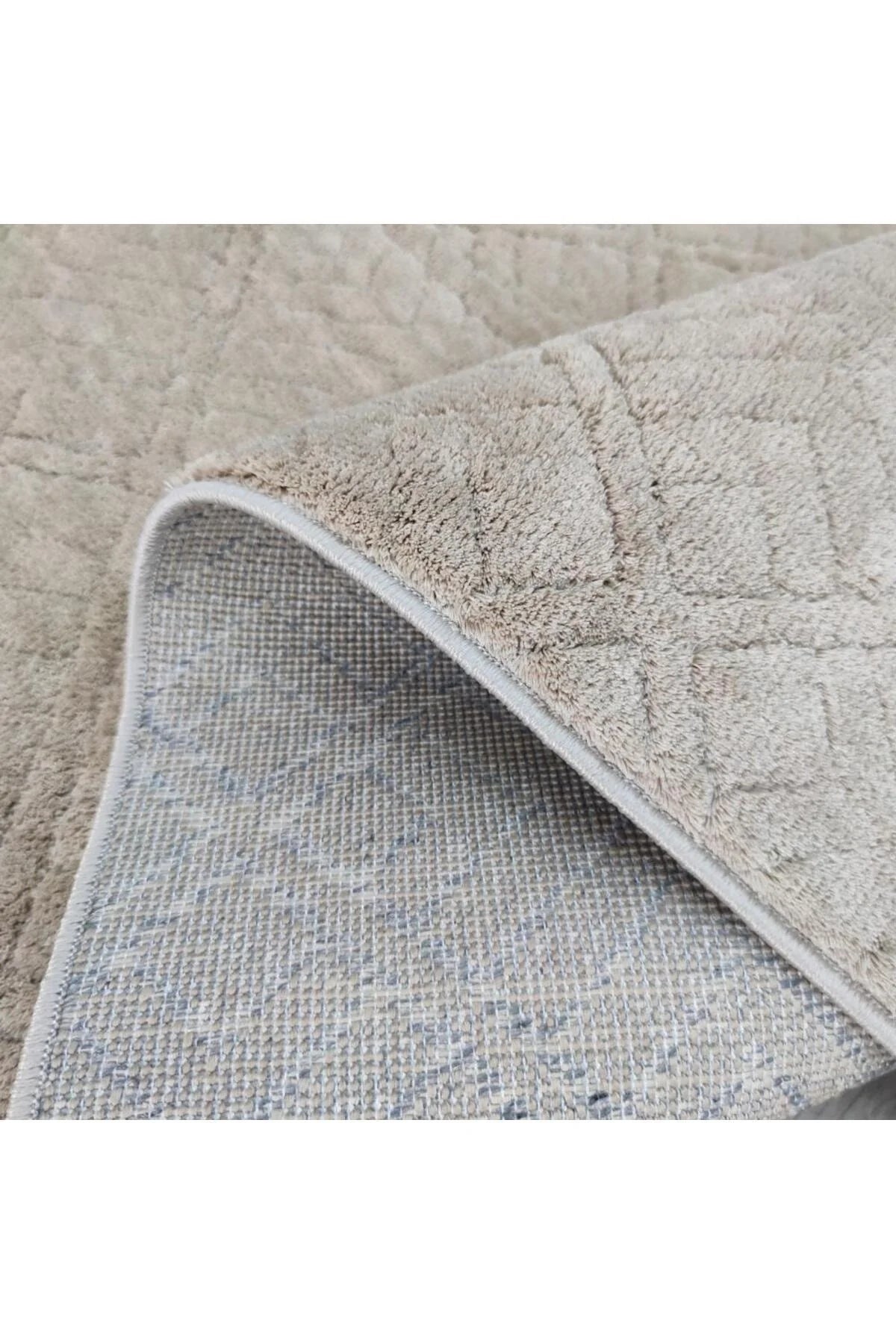 Meta 1549 Beige Area Rug