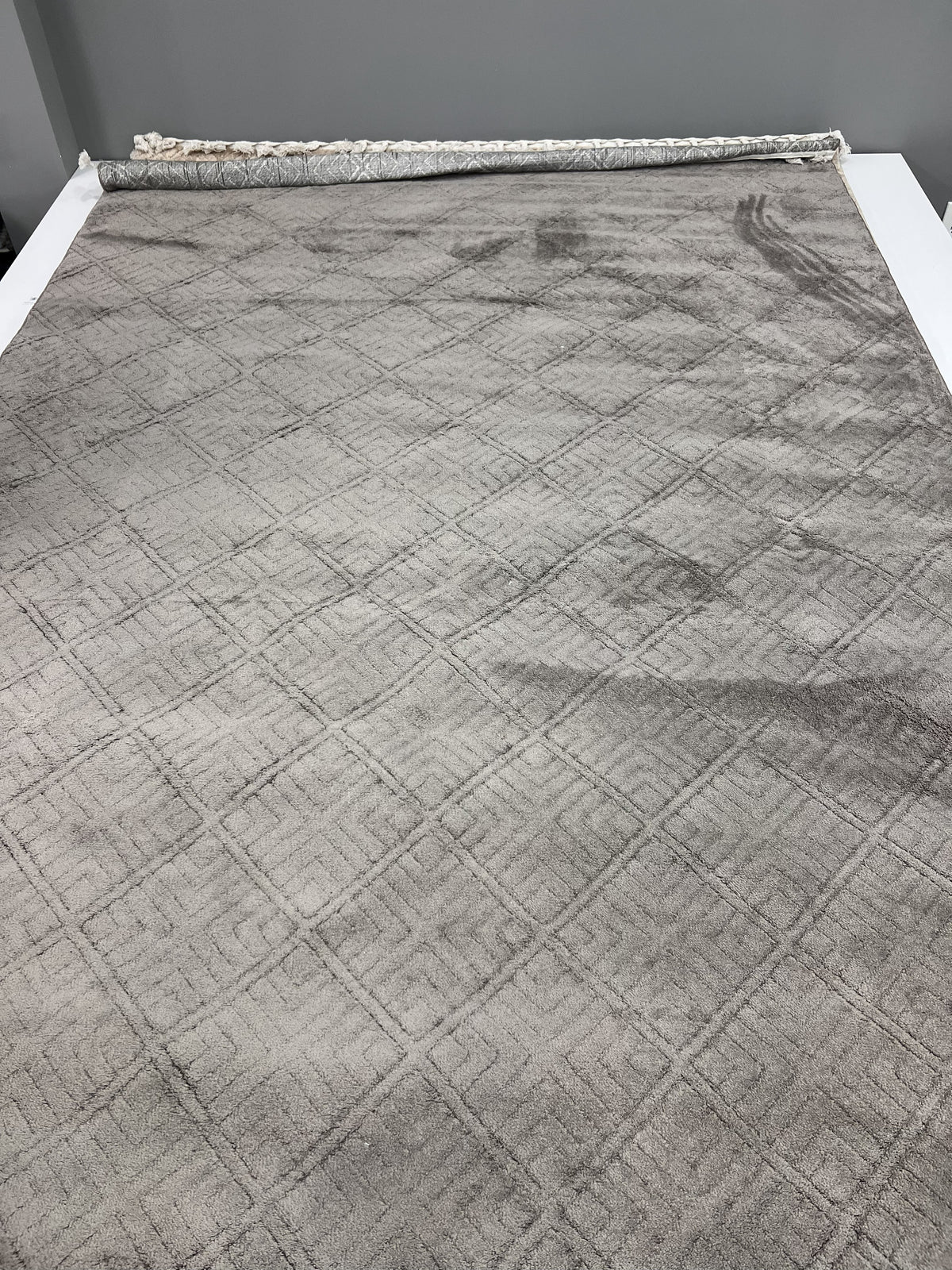 Meta 1549 Vizon Area Rug