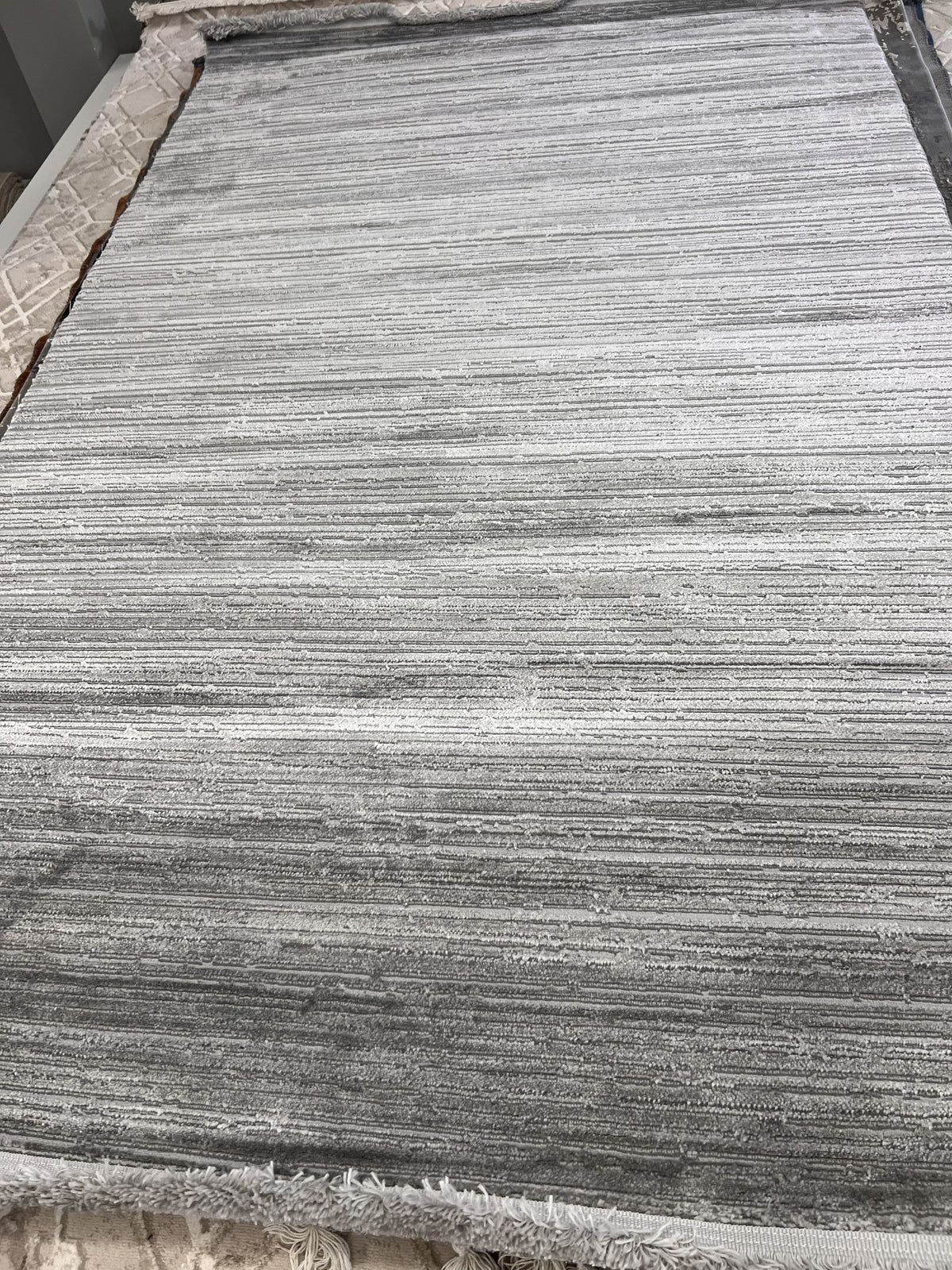 Classic 4323A Grey Area Rug