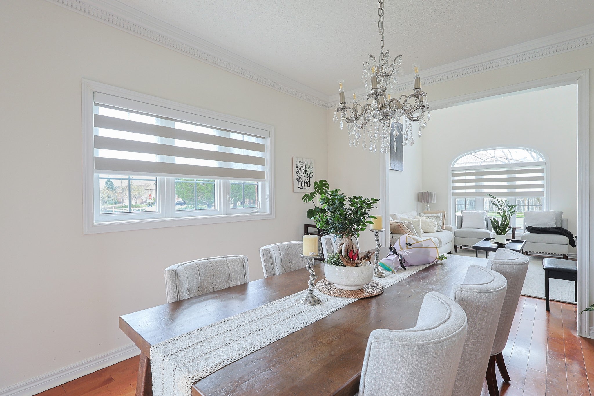 Wide zebra blinds in a contemporary dining room