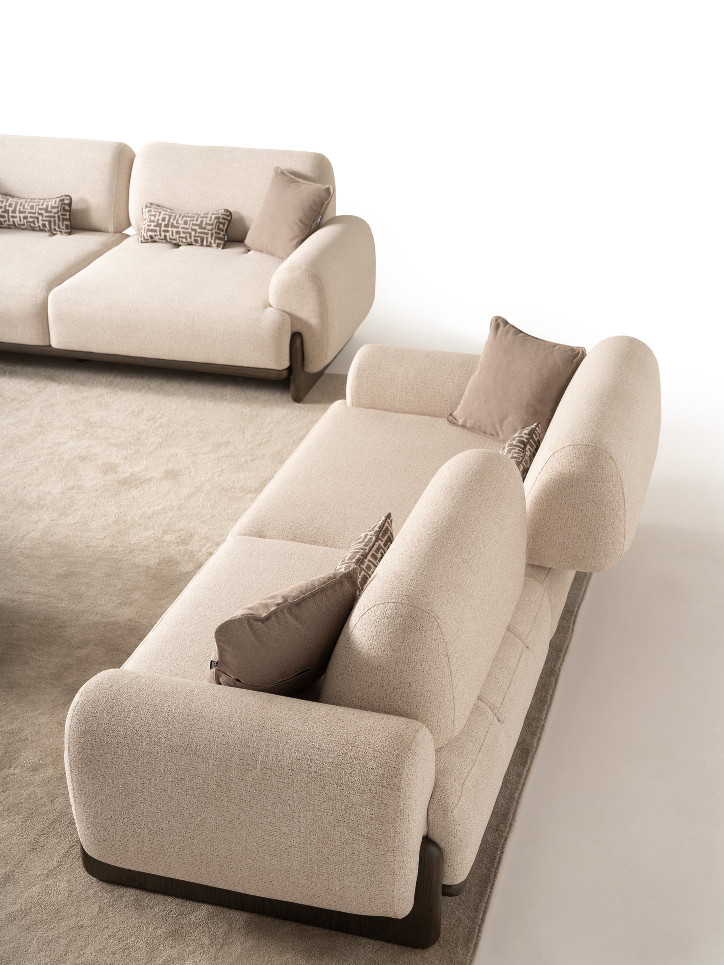 Luma Sofa Set