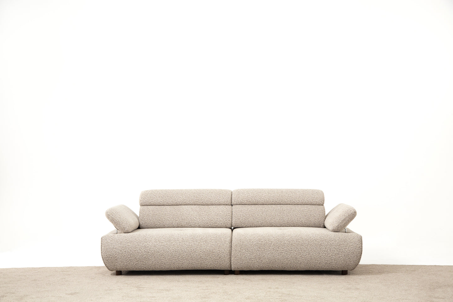 Nord Loveseat