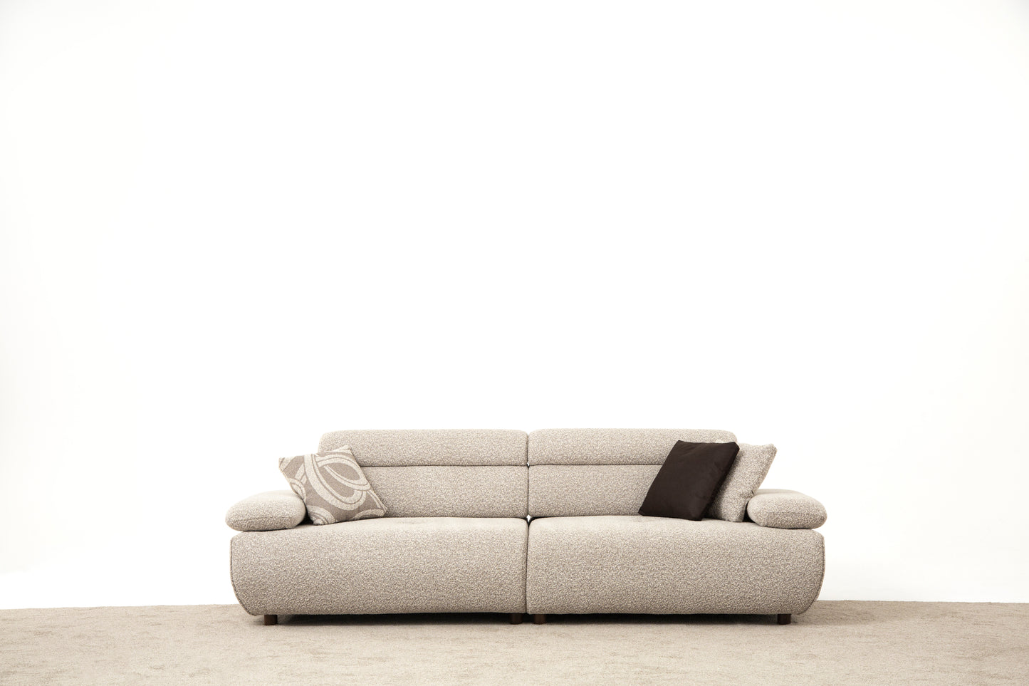 Nord Loveseat