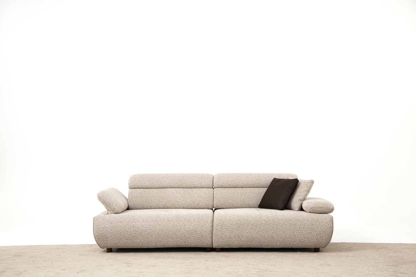 Nord Loveseat