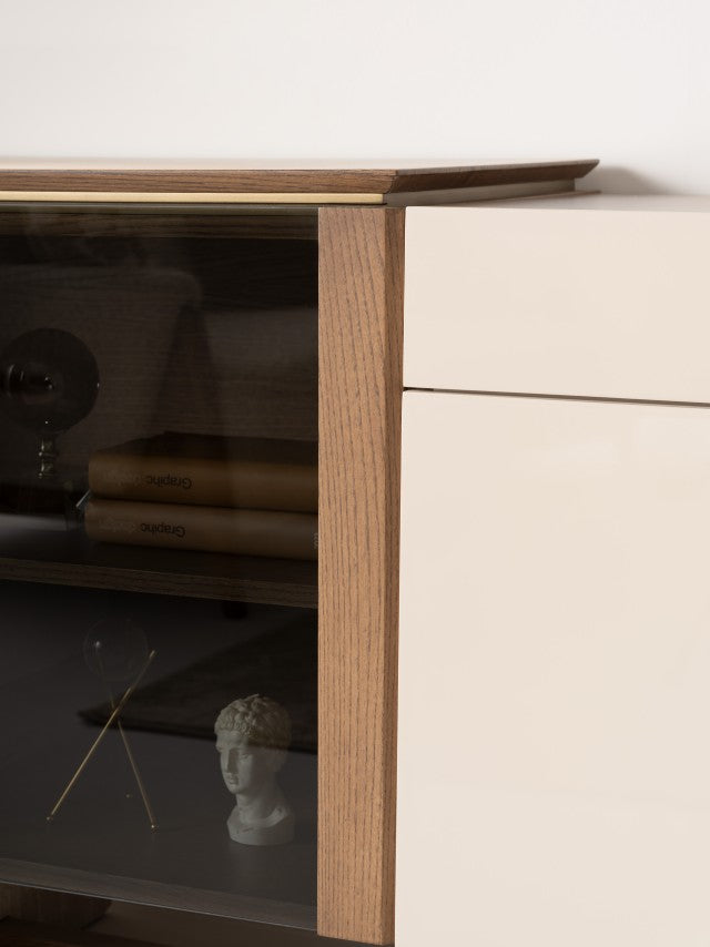 Quatro Console