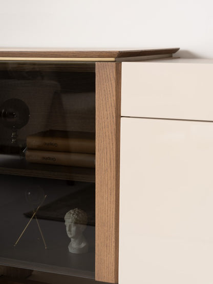 Quatro Console