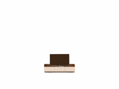 Quatro TV Stand