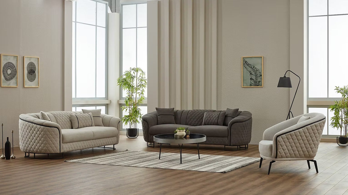 Victoria Loveseat