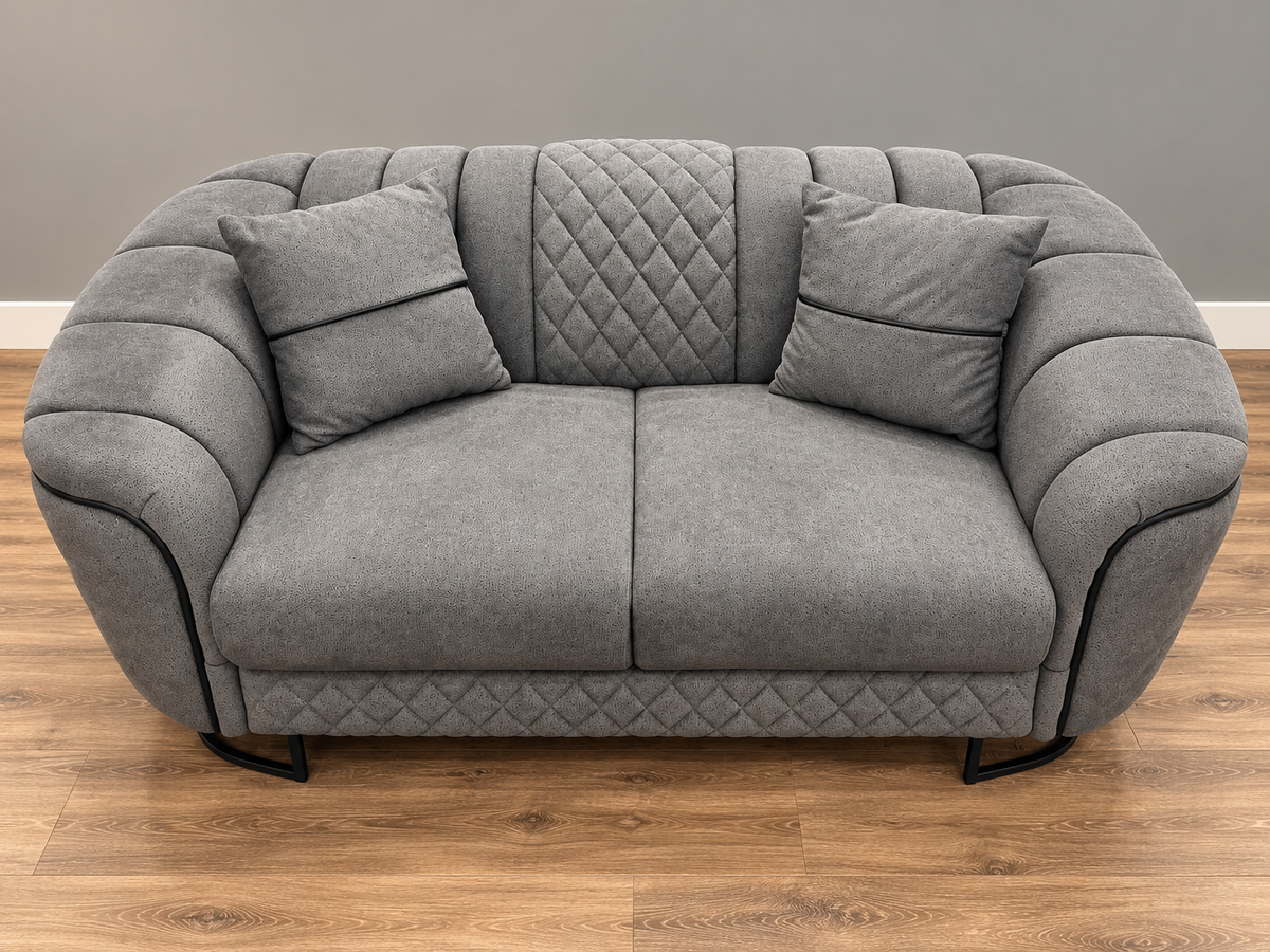 Victoria Loveseat